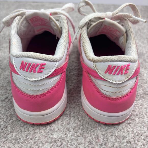 Nike Little Kid Dunks in Pink size 2.5Y - Picture 6 of 9